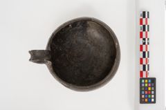 Foto von Keramiktasse (NHMW-PRAE-023793a)